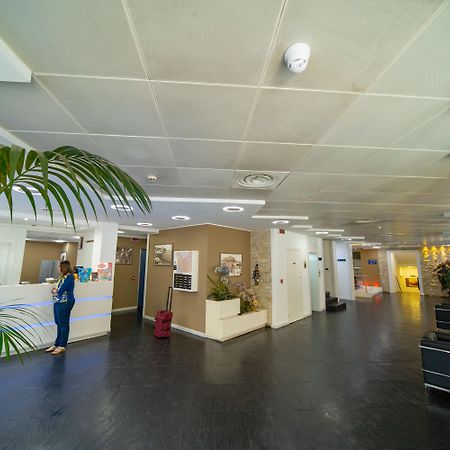 Ibis Styles Palermo Cristal Hotell Exteriör bild