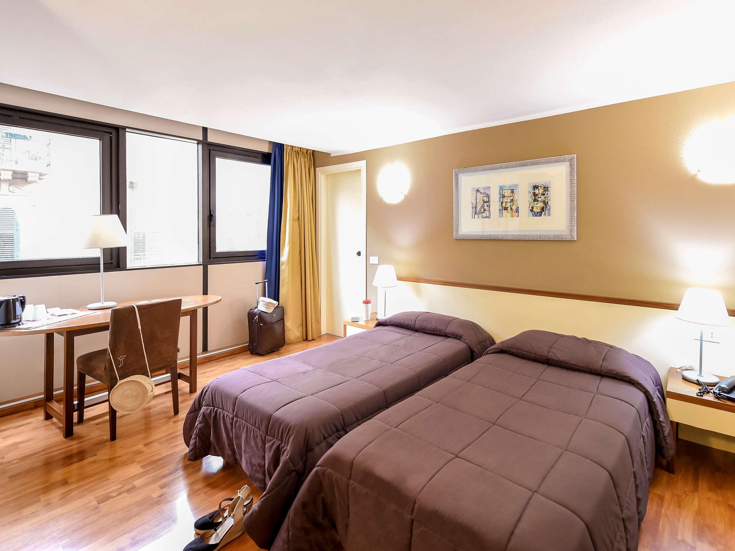 Ibis Styles Palermo Cristal Hotell Exteriör bild