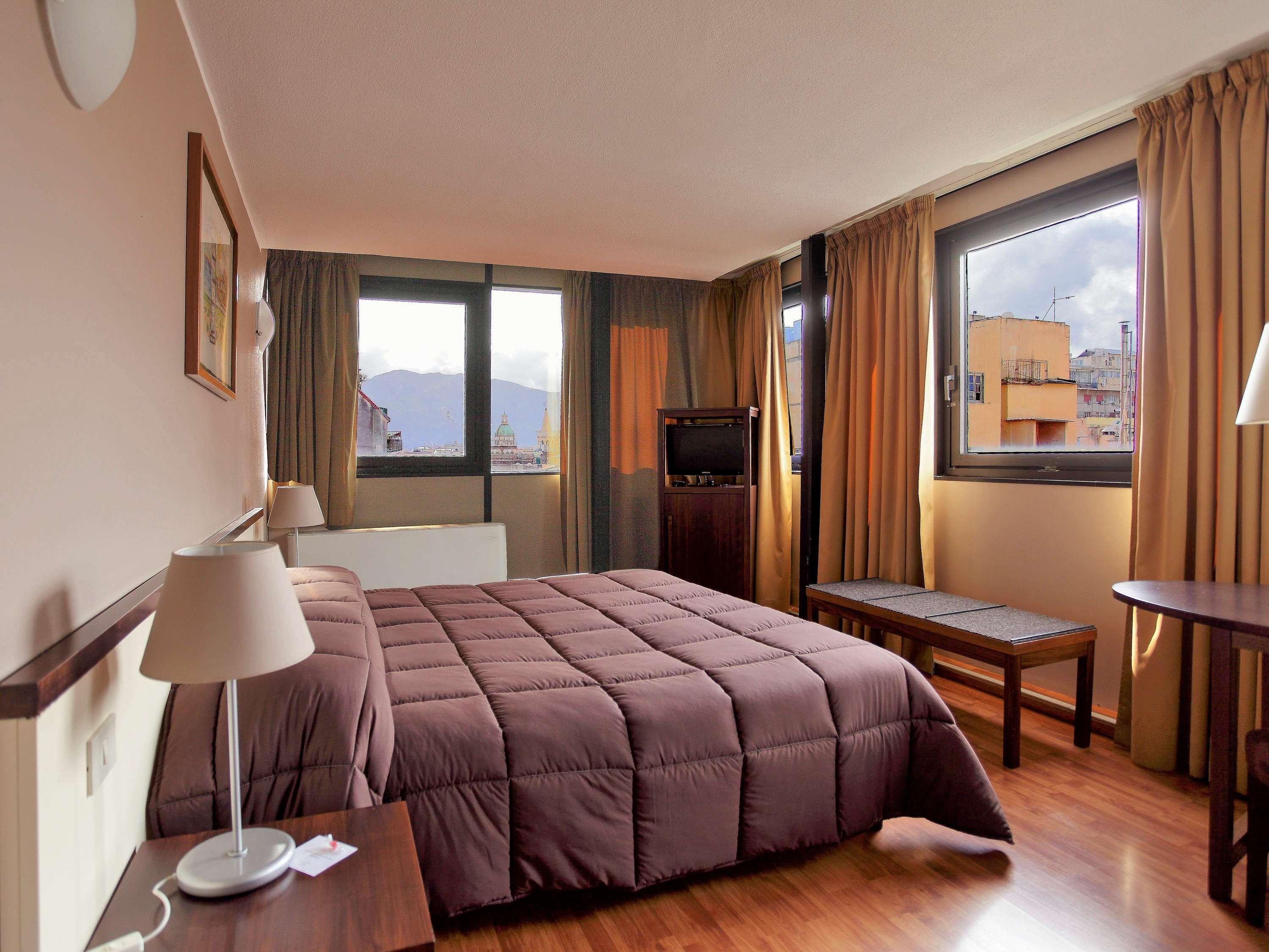 Ibis Styles Palermo Cristal Hotell Exteriör bild