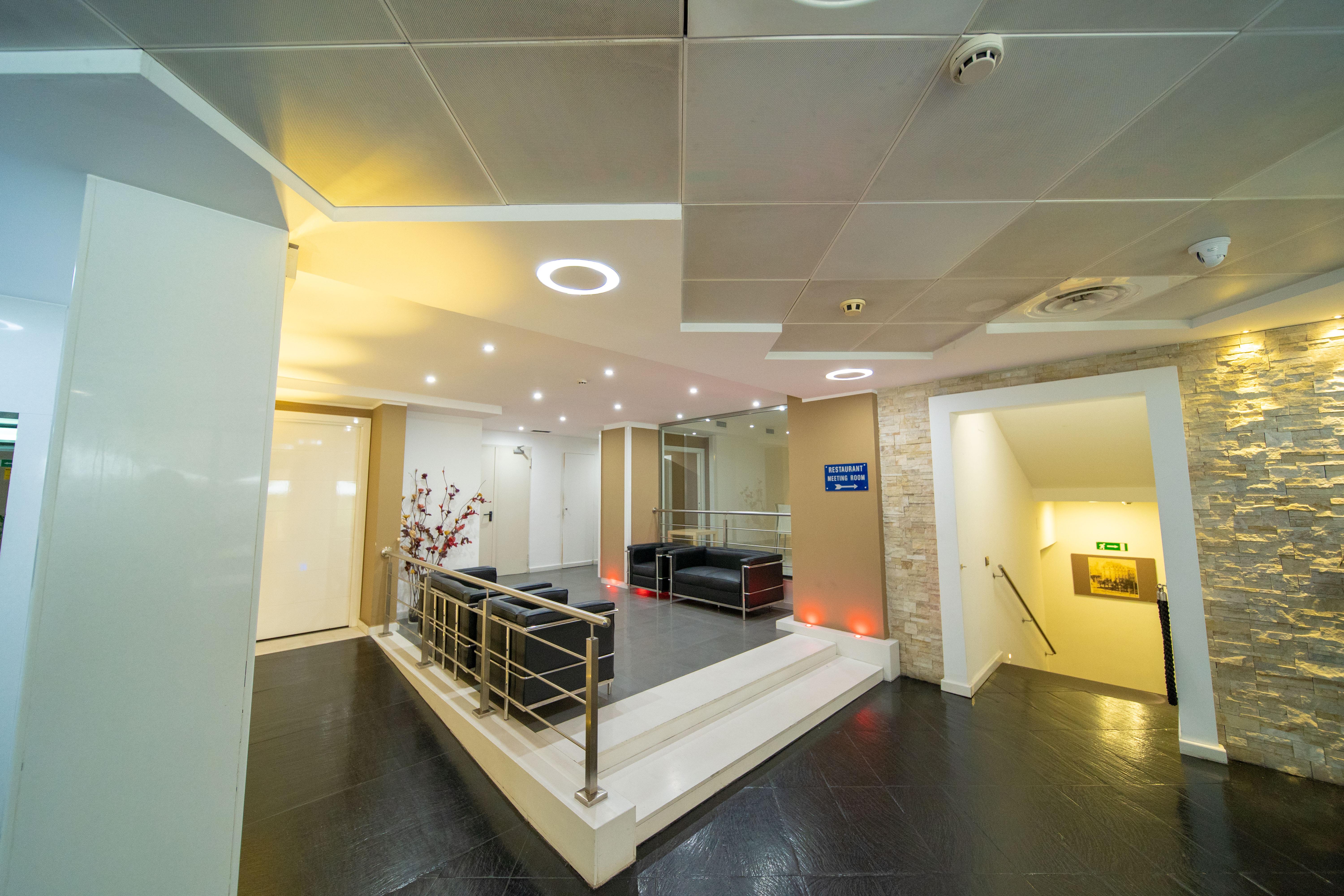 Ibis Styles Palermo Cristal Hotell Exteriör bild