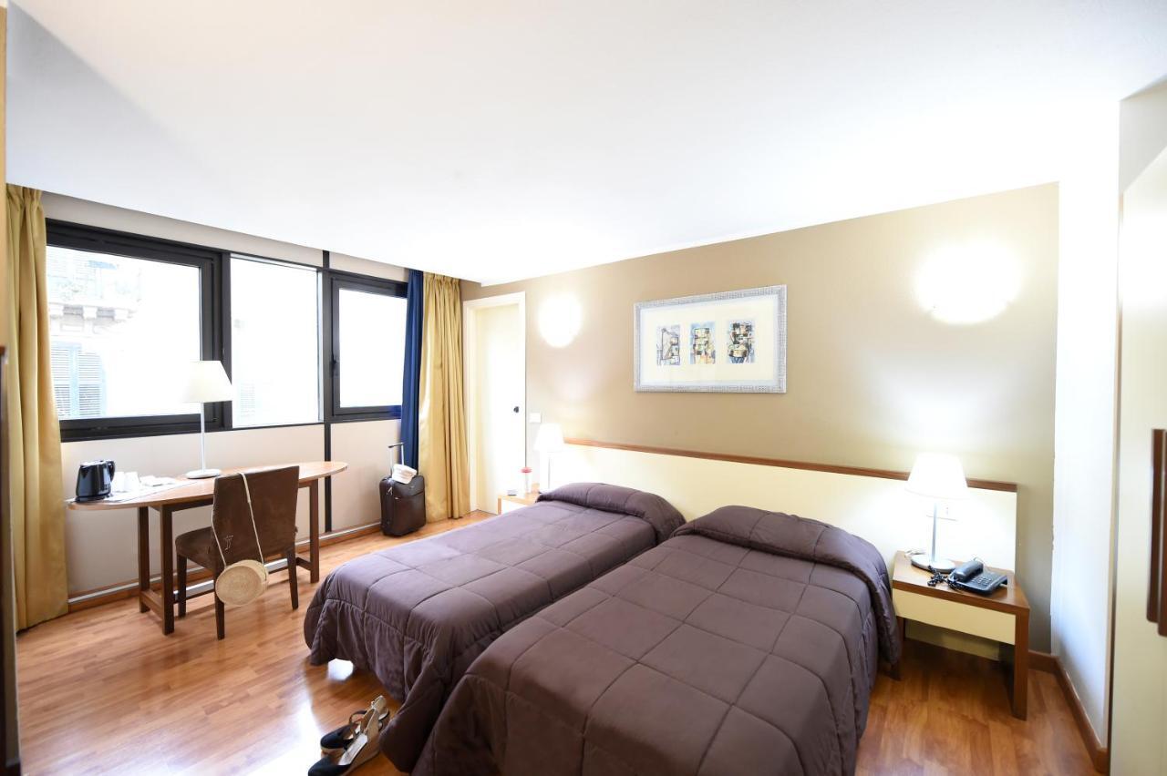 Ibis Styles Palermo Cristal Hotell Exteriör bild
