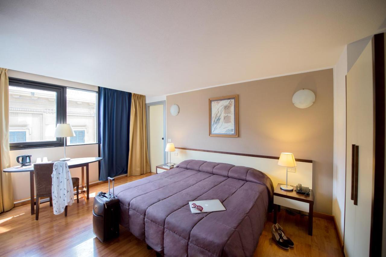 Ibis Styles Palermo Cristal Hotell Exteriör bild